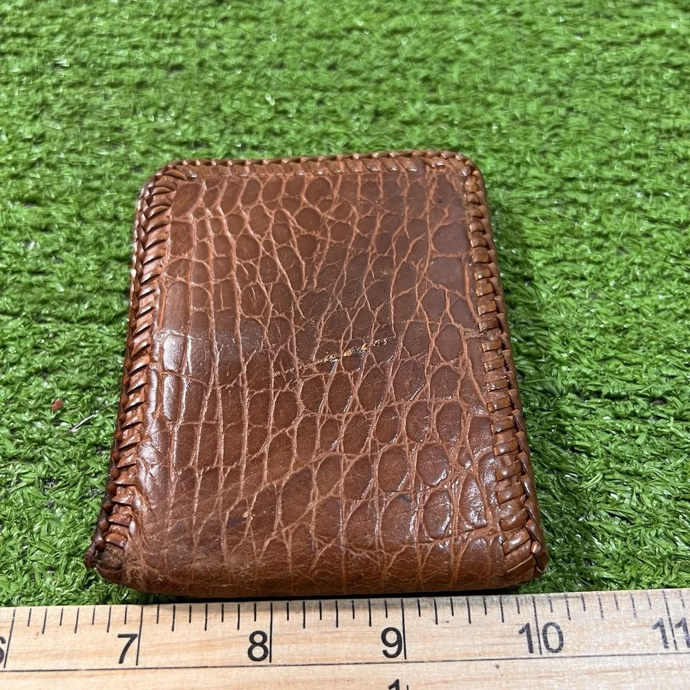 Vintage 70s 8s Genuine CaimanCrocodile Leather Wallet Bi-Fold Handmade GUC